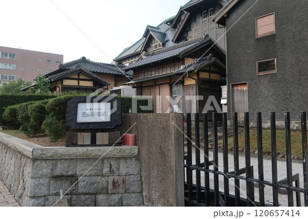 三井物産門司支店の社交クラブとして建築 三井物産門司支店の社交クラブとして建築 120657414