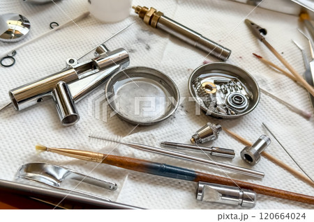 エアブラシの分解整備 エアブラシの分解整備 120664024