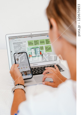 Modern Workflow. Multitasking Mastery Modern Workflow. Multitasking Mastery 120670853