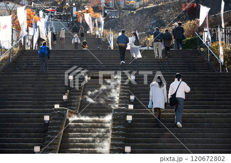秋の伊香保温泉 石段街 秋の伊香保温泉 石段街 120672802