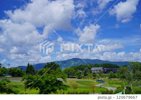 岐阜県郡上市 牧歌の里から見える風景 岐阜県郡上市 牧歌の里から見える風景 120679667