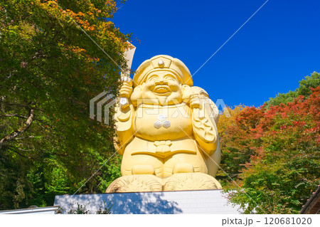 群馬県甘楽郡 秋の妙義山、中之嶽神社の大黒様 120681020