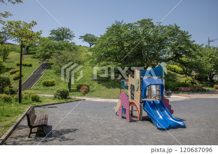 富岡西公園　神奈川県横浜市金沢区富岡西 120687096