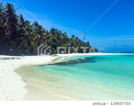 View of Fulidhoo island in the Maldives 120687350