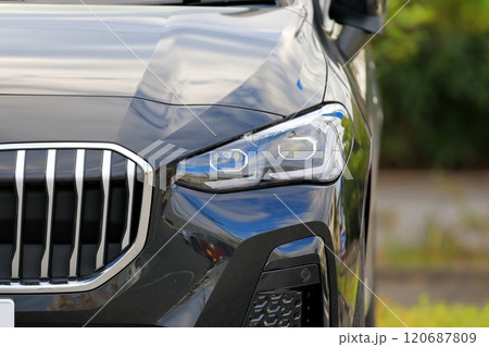 車のヘッドライト イメージ 車のヘッドライト イメージ 120687809