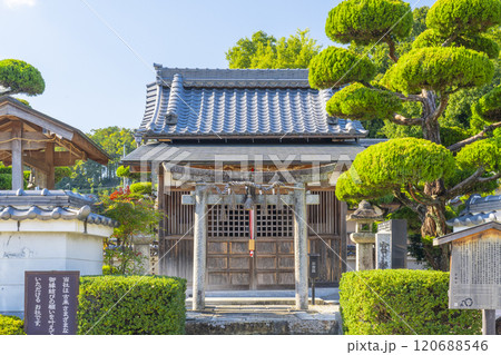 宮道神社（京都市山科区勧修寺仁王堂町） 120688546