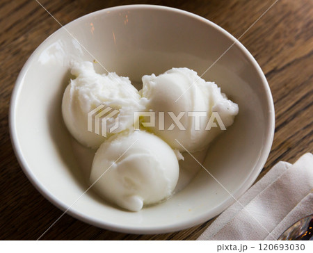 Lemon sorbet Lemon sorbet 120693030