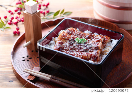 うなぎかば焼きそっくり!ちくわのうな重 ( なんちゃってうなぎ ) うなぎかば焼きそっくり!ちくわのうな重 ( なんちゃってうなぎ ) 120693075