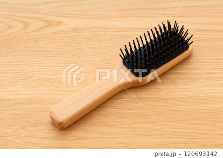 ヘアブラシ 120693142
