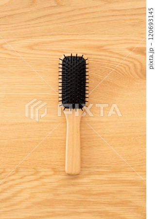 ヘアブラシ 120693145