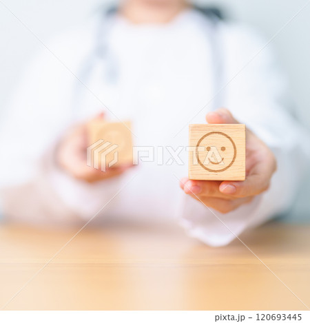Doctor show Happy smile face paper, Mental health Assessment, Psychology, Health Wellness, Positive Feedback, Customer Review, Good Experience, Satisfaction Survey, World Mental Health day concept Doctor show Happy smile face paper, Mental health Assessment, Psychology, Health Wellness, Positive Feedback, Customer Review, Good Experience, Satisfaction Survey, World Mental Health day concept 120693445