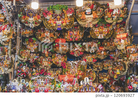 花園神社　酉の市　熊手　縁起物 120693927