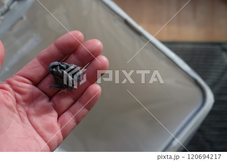 ごみ捨て　 120694217