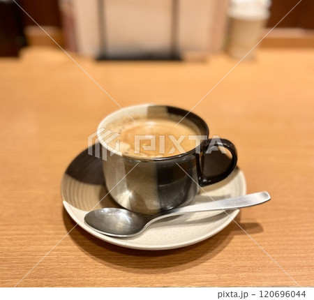 落ちついた雰囲気の本格珈琲 120696044