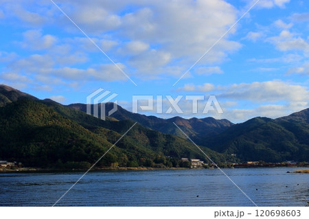 秋の河口湖周辺 秋の河口湖周辺 120698603