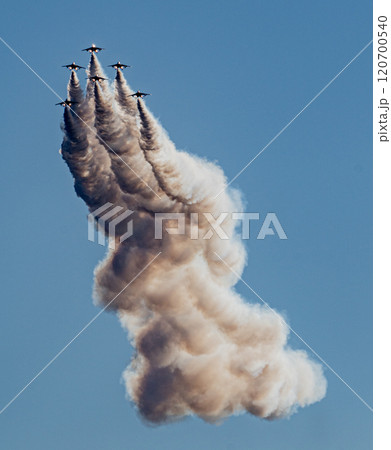 トヨタ　ブルーインパルス航空ショー 120700540