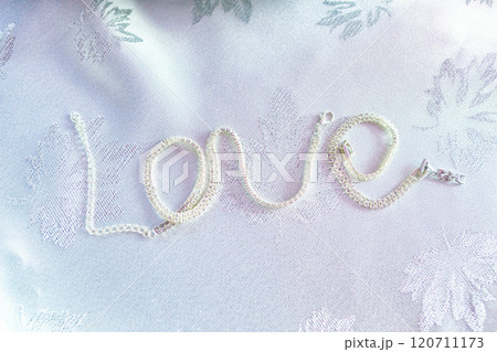 wedding attributes of brides. wedding accessories. wedding trifles wedding attributes of brides. wedding accessories. wedding trifles 120711173