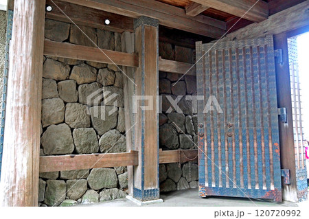 小田原城の常盤木門【神奈川県小田原市】 120720992