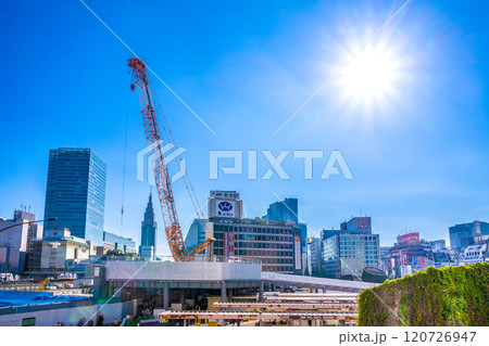 日本の東京都市景観 明日へ…新宿駅前や新宿駅西口再開発などを望む…希望の光…=22日 日本の東京都市景観 明日へ…新宿駅前や新宿駅西口再開発などを望む…希望の光…=22日 120726947