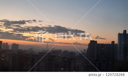 morning sky 120728266