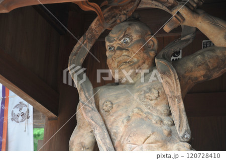 【四国八十八ヶ所】第六十七番　大興寺　阿形の仁王像　香川県三豊市 120728410