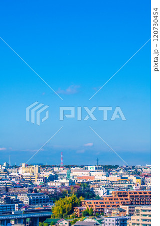 日本の横浜都市景観　たまプラーザ駅などを望む＝令和6年11月27日 120730454