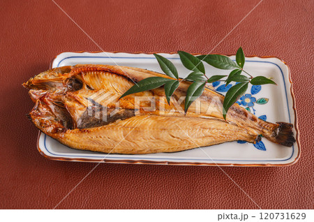 焼魚　ホッケの開き 120731629