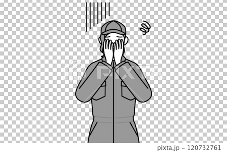 落ち込んで顔を覆うつなぎ姿の女性整備士 120732761