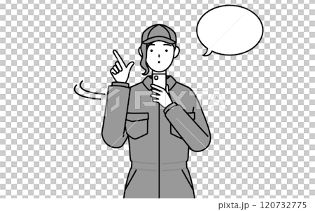 スマホを操作するつなぎ姿の女性整備士 スマホを操作するつなぎ姿の女性整備士 120732775