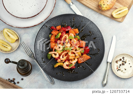 Salad with prawns and fruit. Salad with prawns and fruit. 120733714