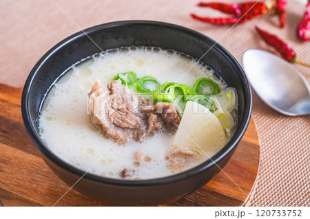 韓国料理　ソルロンタン 120733752