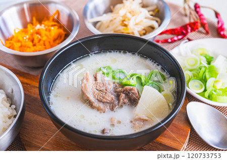 韓国料理　ソルロンタン 120733753