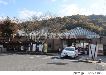 信楽高原鉄道 信楽駅 120733888