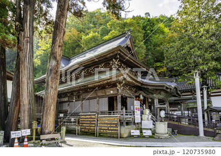 別所温泉　北向観音堂　長野県上田市 120735980