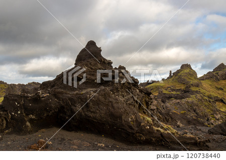 Detail of volcanic rocks, Katla Geopark, Iceland 120738440