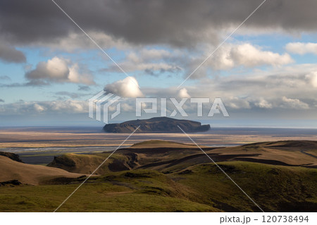 Mountains and landscape in Katla geopark, Iceland 120738494