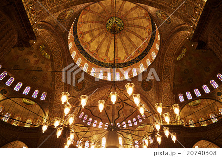 Interior photo of vault of Blue Mosque in Istanbul city, Turkey 120740308