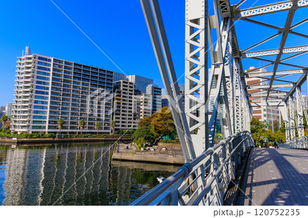 東京 品川区 天王洲アイルの都市風景 天王洲ふれあい橋 東京 品川区 天王洲アイルの都市風景 天王洲ふれあい橋 120752235