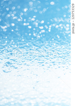 はじける水面 夏色のイメージ はじける水面 夏色のイメージ 120753329