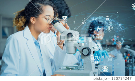 実験する研究者と医療テクノロジーイメージ 実験する研究者と医療テクノロジーイメージ 120754247