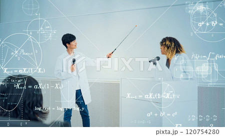 研究発表する研究者 研究発表する研究者 120754280