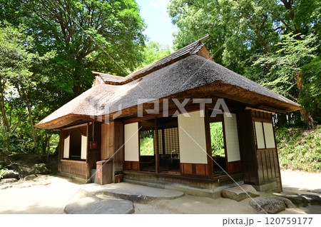 岡山後楽園の観騎亭(かんきてい) 岡山後楽園の観騎亭(かんきてい) 120759177