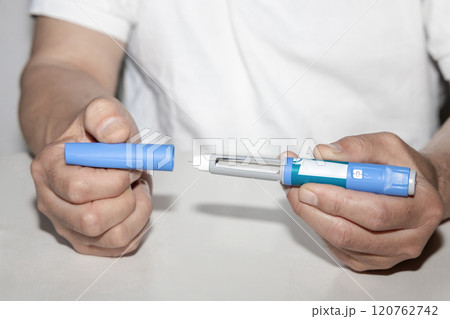 Ozempic Insulin injection pen or insulin cartridge pen for diabetics. 120762742