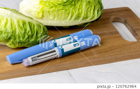 Original Danish Ozempic Insulin injection pen for diabetics and vegetables. 120762964
