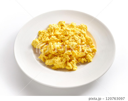 スクランブルエッグ 120763097