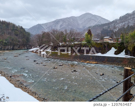 The view of landscape shirakawago river in winter The view of landscape shirakawago river in winter 120763487