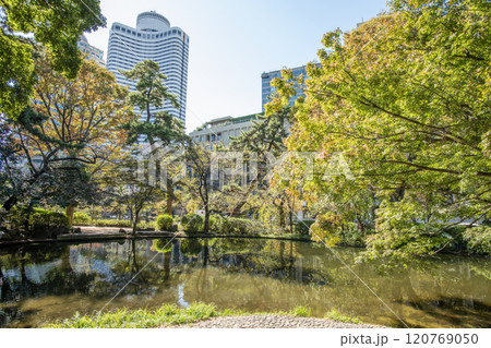 清水谷公園 東京都千代田区紀尾井町 清水谷公園 東京都千代田区紀尾井町 120769050