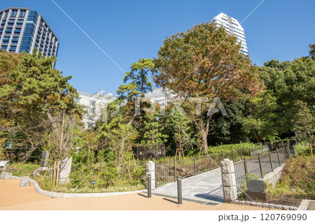 清水谷公園　東京都千代田区紀尾井町 120769090