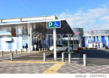 新東名高速道路下り線　駿河湾沼津サービスエリアの商業施設 120770413