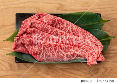 黒毛和牛のしゃぶしゃぶ用もも肉 黒毛和牛のしゃぶしゃぶ用もも肉 120773196